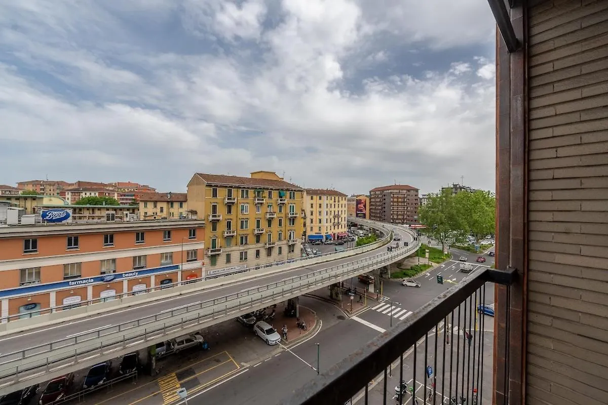 Apartment Emerald House Milan