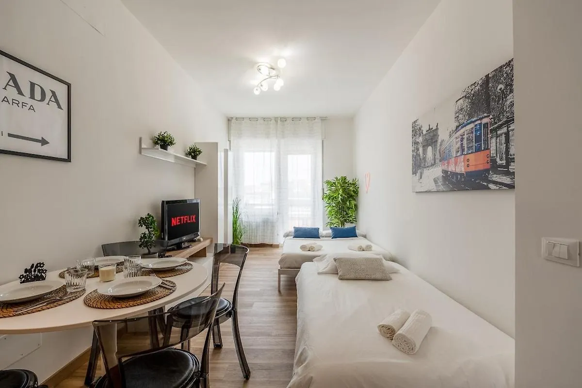 Emerald House Milan 0*,  Italy